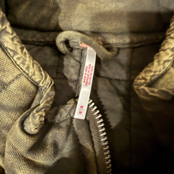 Free People Dolman Quilted Knit jacket - Picture 2 of 3